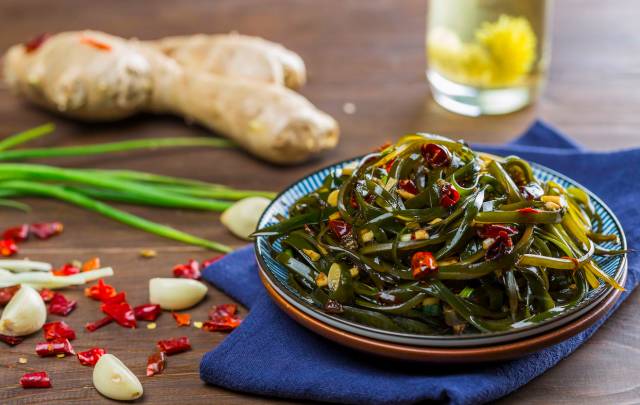 肉丸含二三十种添加剂视频,1粒肉丸10种添加剂