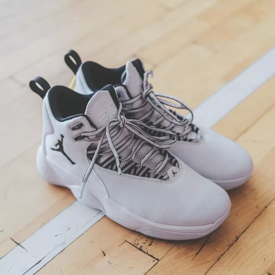 aj1兔八哥穿搭秀,aj1兔八哥洗鞋