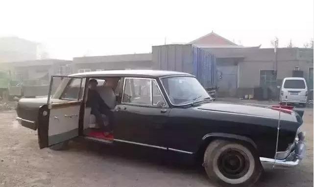 42年前老红旗,古典设计的雍容华贵,有人出800万,大爷硬是不卖