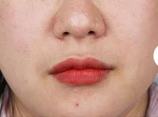 李佳琦到底用“OMG”骗了多少人的钱？！！