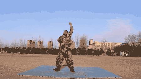 动图强势,兵哥哥动图