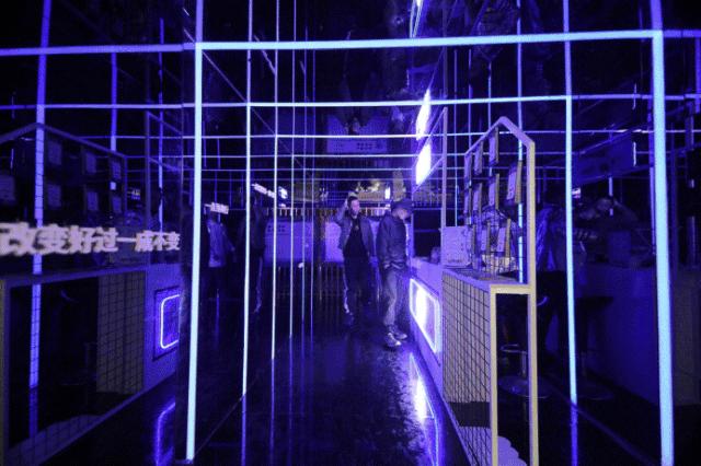 濂囪懇娌欓洉骞垮憡,闆蜂汉閲戣瀺骞垮憡