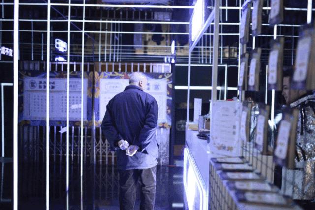 濂囪懇娌欓洉骞垮憡,闆蜂汉閲戣瀺骞垮憡