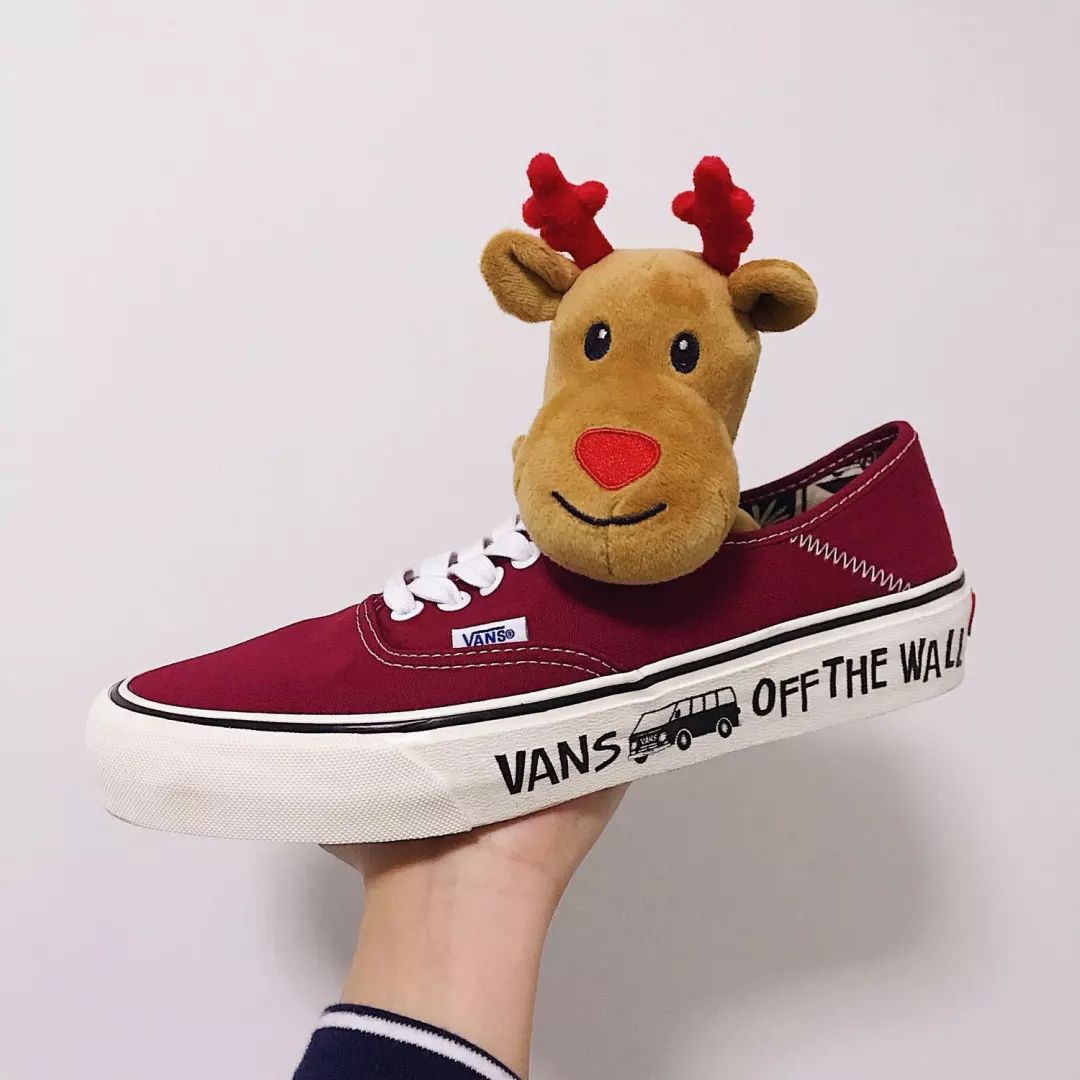 椰子鞋350v2七彩,椰子鞋350纯白二代街拍