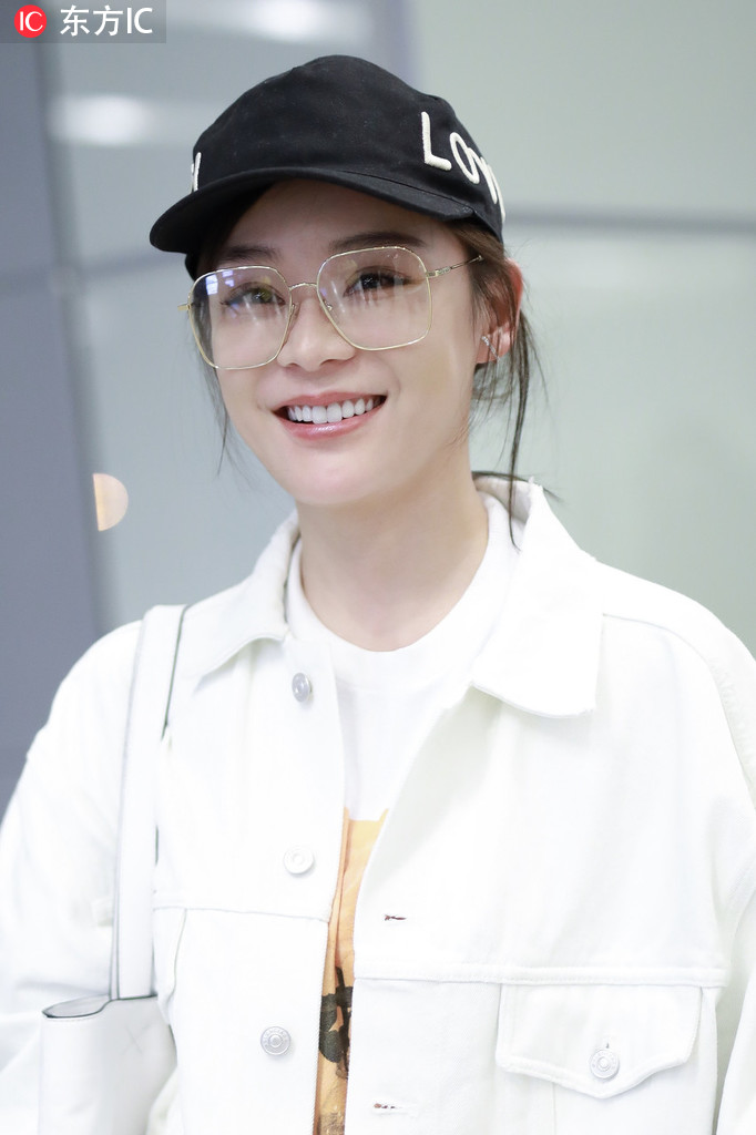 马甲线还是得看袁姗姗美得不重样,袁姗姗的马甲线有什么不一样