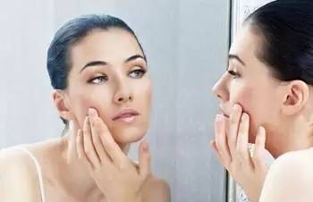 瑜伽初级教程改善宫寒在家练,调理宫寒瑜伽动作