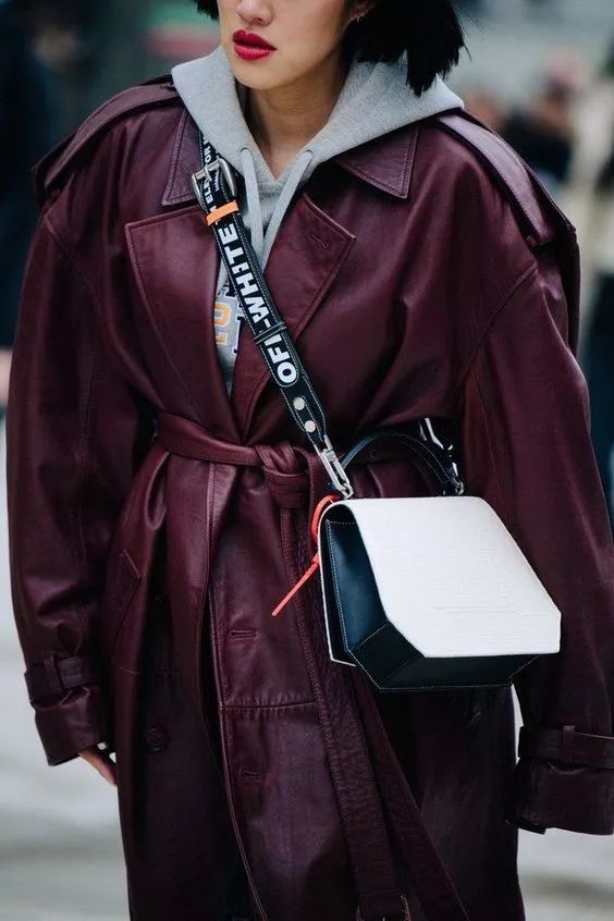 一件皮衣能给你多种风格,每件皮衣都是独一无二