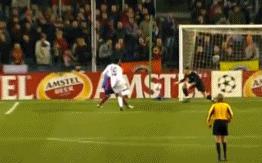 2005年欧冠蓝军淘汰巴萨,一场充斥着争议的史诗对决(上)