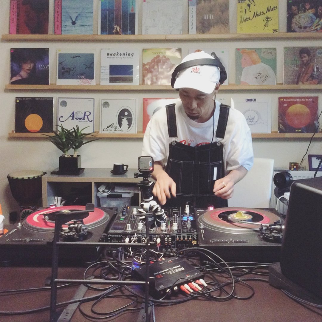 他们探索并推广关于黑胶的一切，想把自己的爱好变成别人的日常|了不起的小工作室