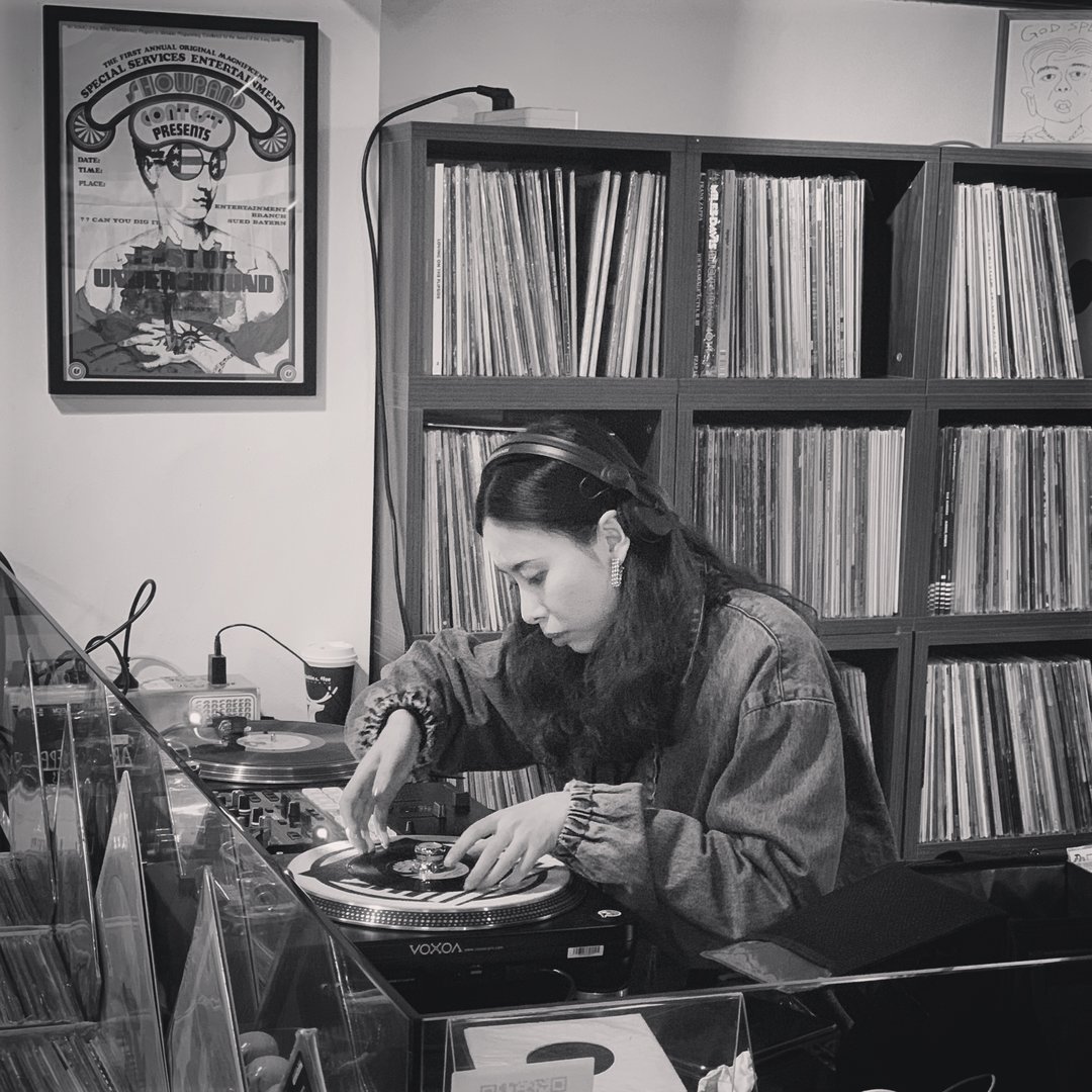 他们探索并推广关于黑胶的一切，想把自己的爱好变成别人的日常|了不起的小工作室