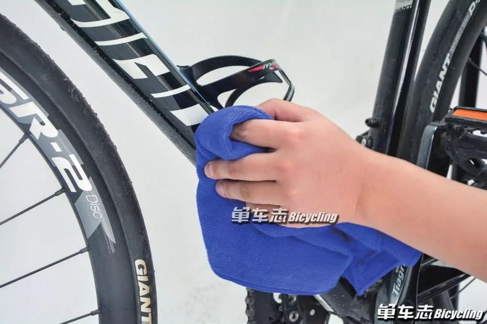 车架除锈打磨方法,车架打蜡