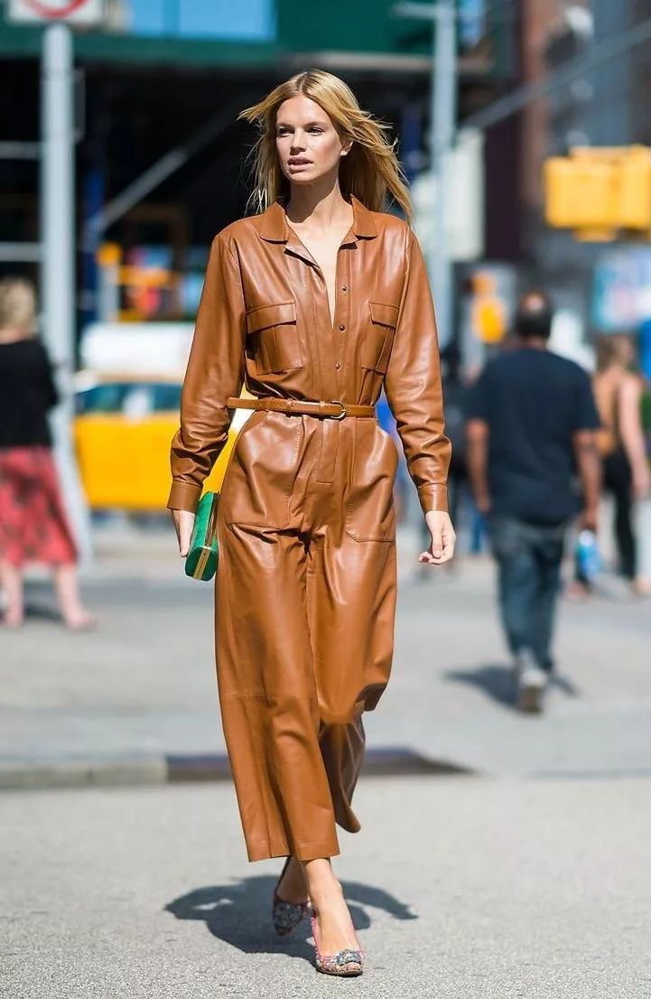 穿上它又酷又有钱，今年一定要买一件