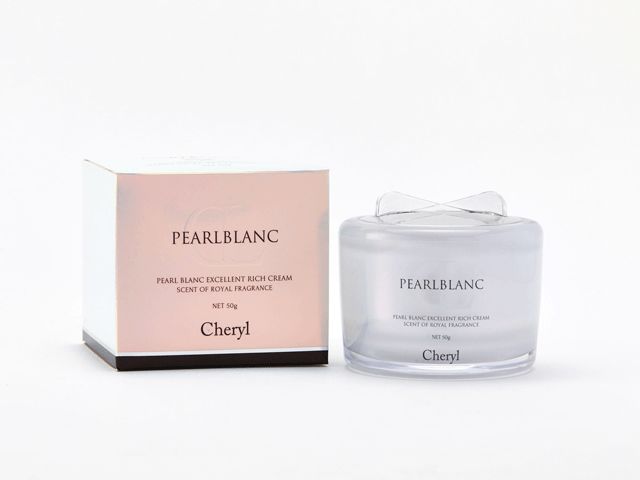 用它素颜也敢出门,用它素颜出门光彩照人