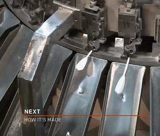 羽毛球是用什么毛来做的,羽毛球一般是什么羽毛做的