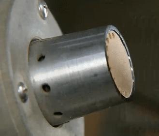 羽毛球是用什么毛来做的,羽毛球一般是什么羽毛做的