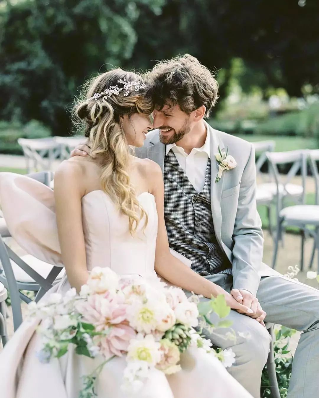 简单好看的婚纱画法,婚纱照风格搭配推荐