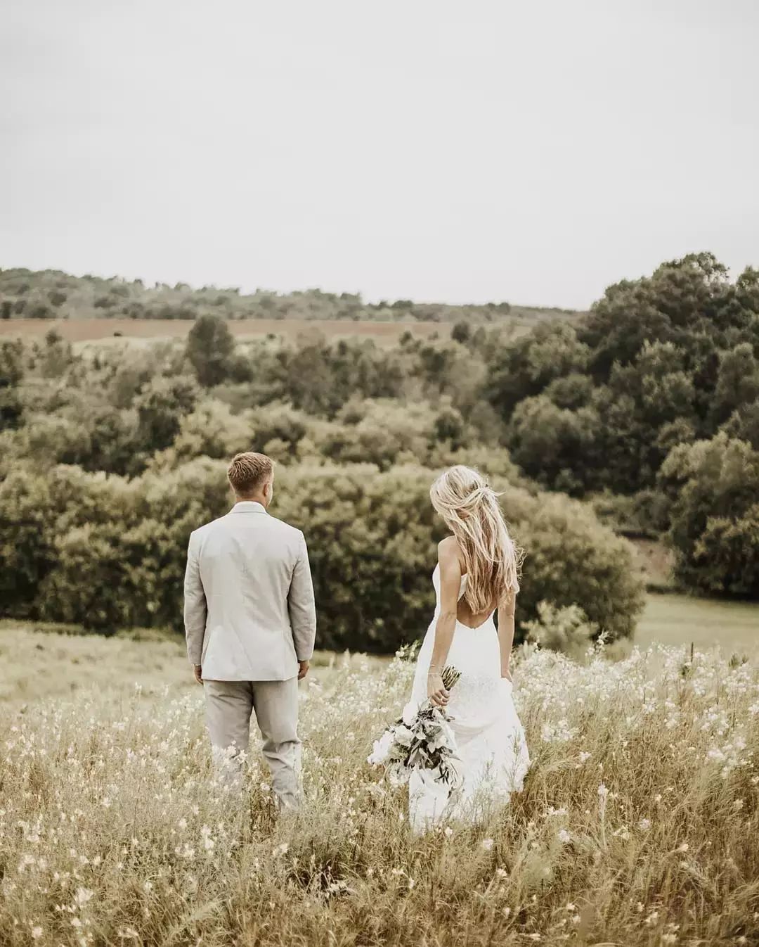 简单好看的婚纱画法,婚纱照风格搭配推荐