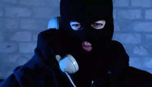 起底714高炮：炒房团放贷，云追杀催收，学生*党**沦陷