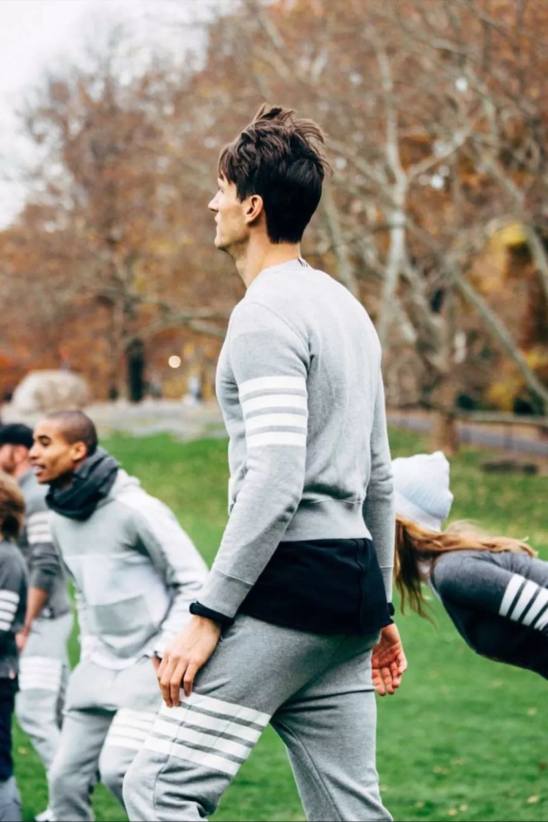 thombrowne最经典单品,thombrowne衣服真假辨别