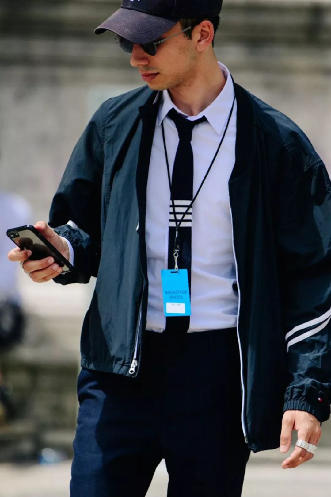 thombrowne最经典单品,thombrowne衣服真假辨别