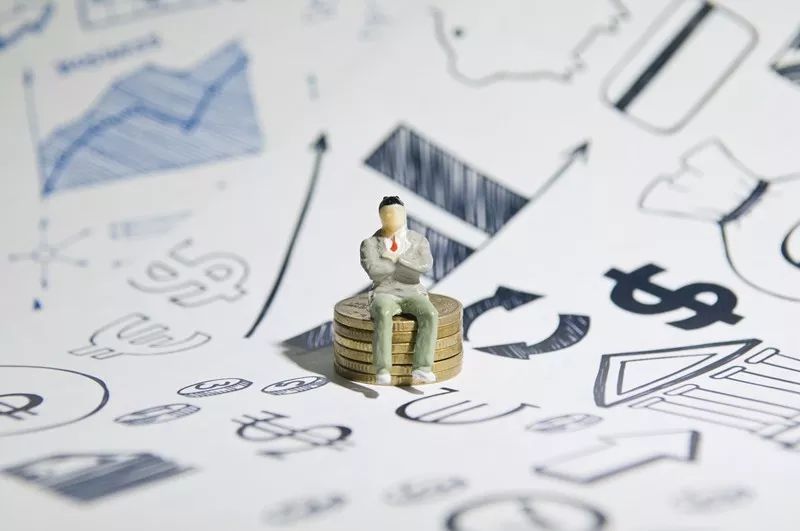 大消费黄金时代已经过去，新消费的一万亿个变种