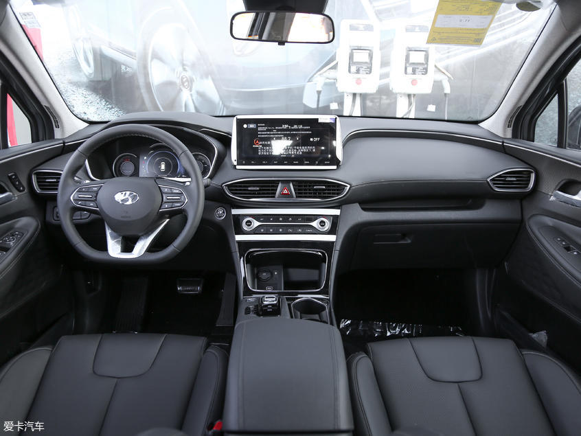 北京现代四代胜达报价,科技加身第四代胜达变身硬核suv