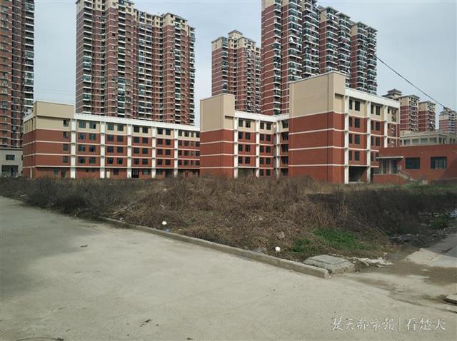 校园建设未完工家长担心不安全,学校加建教学楼三年不验收