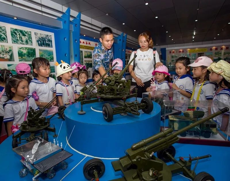 海军陆战队防空营训练,海军某岸导部队军营开放