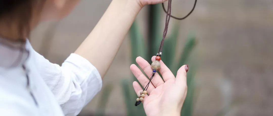 女士戴手串忌讳什么东西,女生戴手串的禁忌