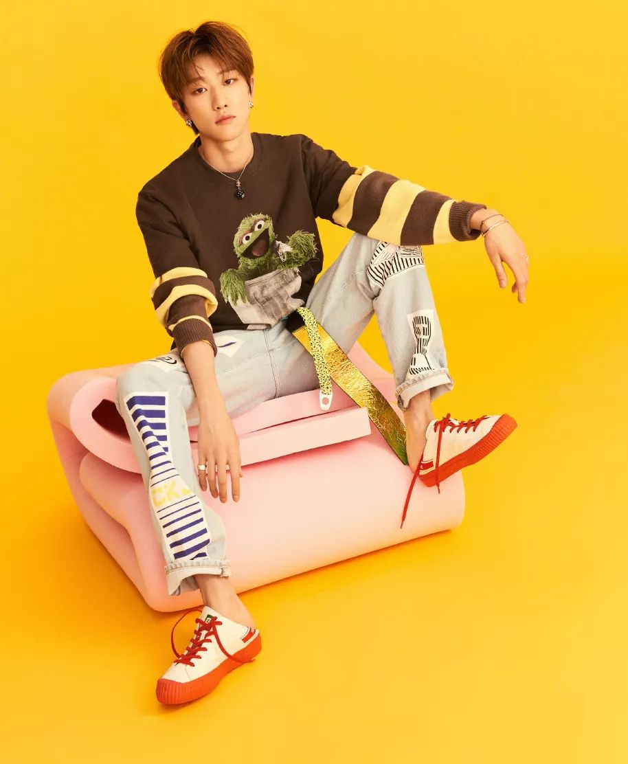 高街里捞夯货要选对KOL,比如宋祖儿孟美岐和张嘉倪她们……