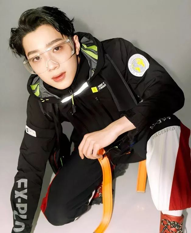 高街里捞夯货要选对KOL,比如宋祖儿孟美岐和张嘉倪她们……