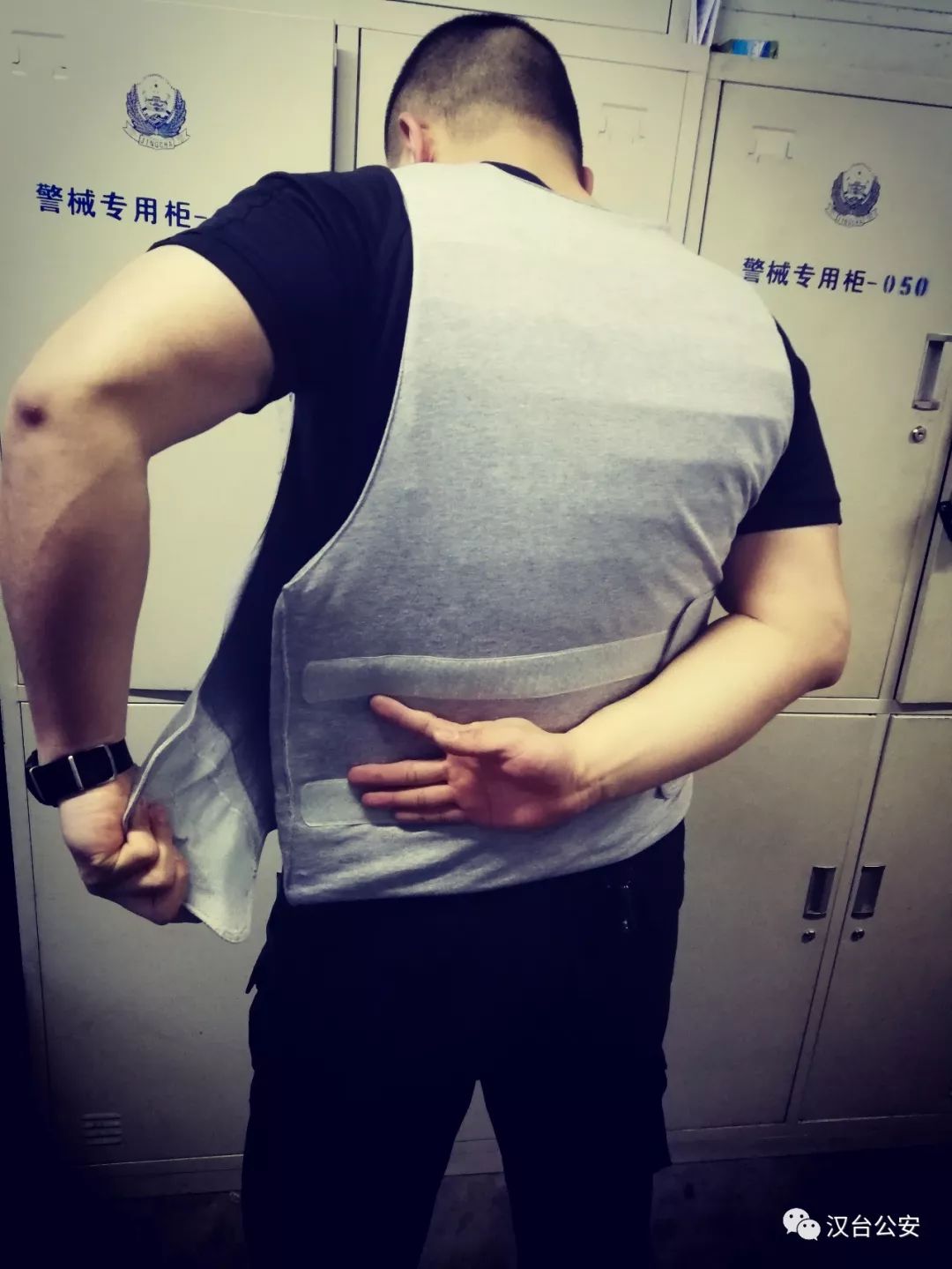 鐝插摜楂樻竻瑙嗛,鐝插摜