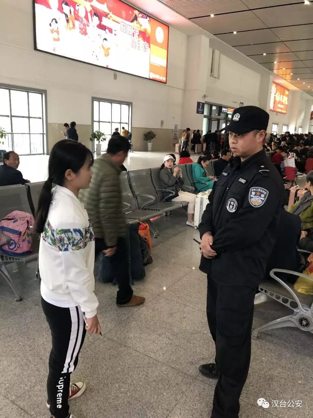 鐝插摜楂樻竻瑙嗛,鐝插摜