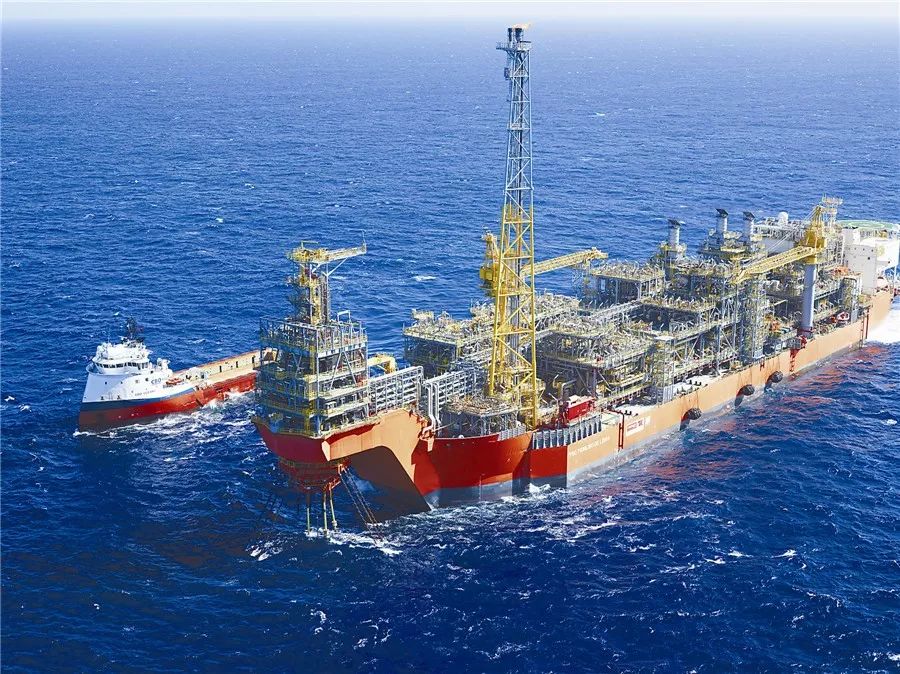 阳光沙滩比基尼:两不厌,两相欠