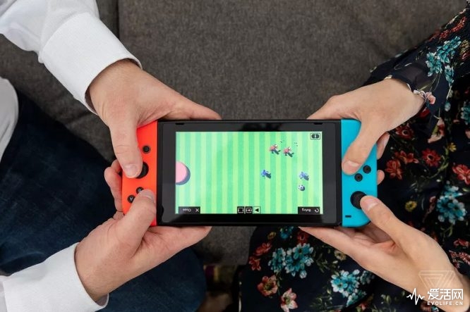 任天堂vr纸盒,任天堂vr是最早的vr吗