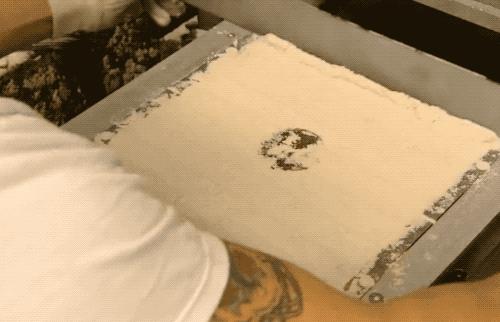 老君！别烧了，俺老孙的铁棒要生出磁性来了！