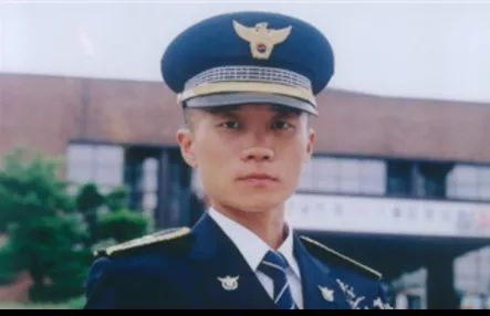 “胜利门”牵出另一宗悬案:9年前的江南区刑警自杀之谜...