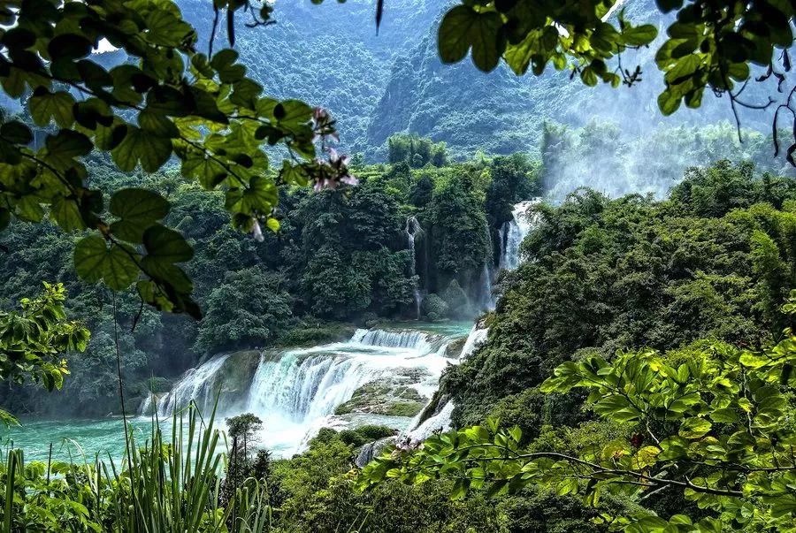 南宁东站到德天瀑布怎么坐车,南宁凤岭客运站到德天瀑布专线车