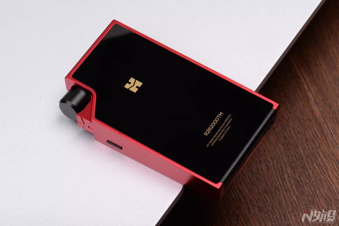 红潮！HIFIMAN红太子R2R2000TM音乐*放播**器体验