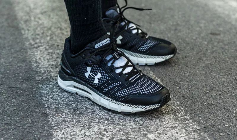 想买双叱咤健身房和街头的跑鞋?本次开箱一定要看!