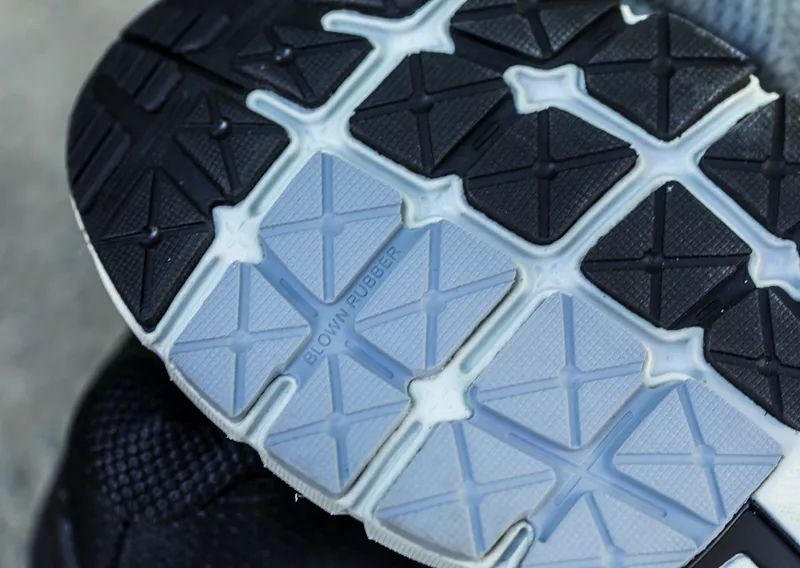 想买双叱咤健身房和街头的跑鞋?本次开箱一定要看!