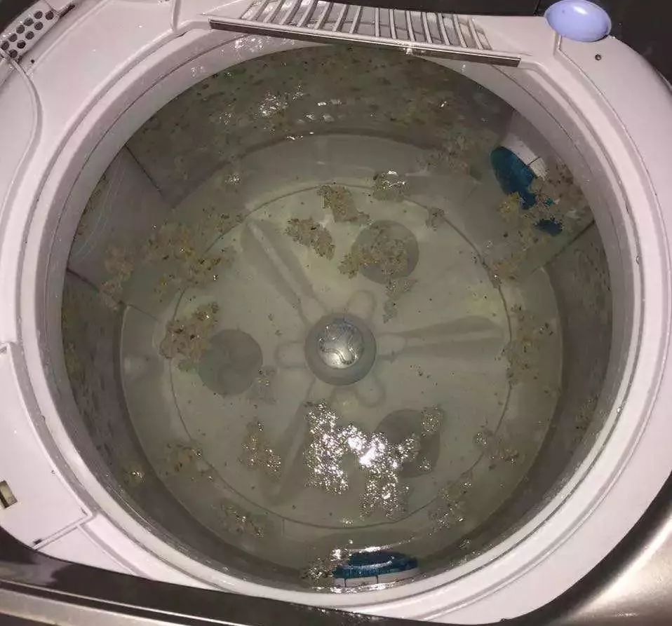 手动捂脸.JPEG:这是直男推荐的女生产品种草文