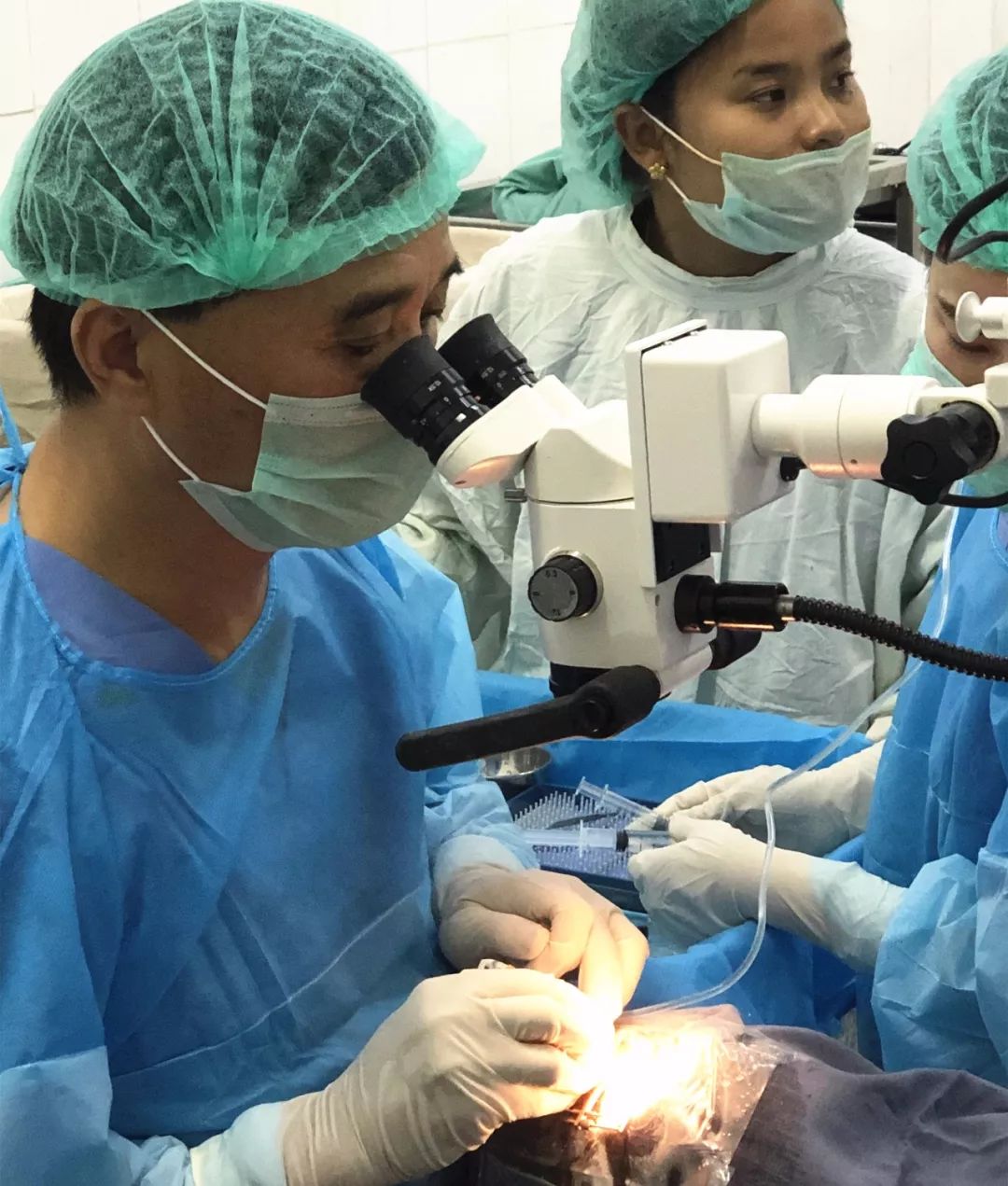 传递光明，爱无国界——福州眼科医院“缅甸光明行”圆满成功百余名白内障患者重获光明