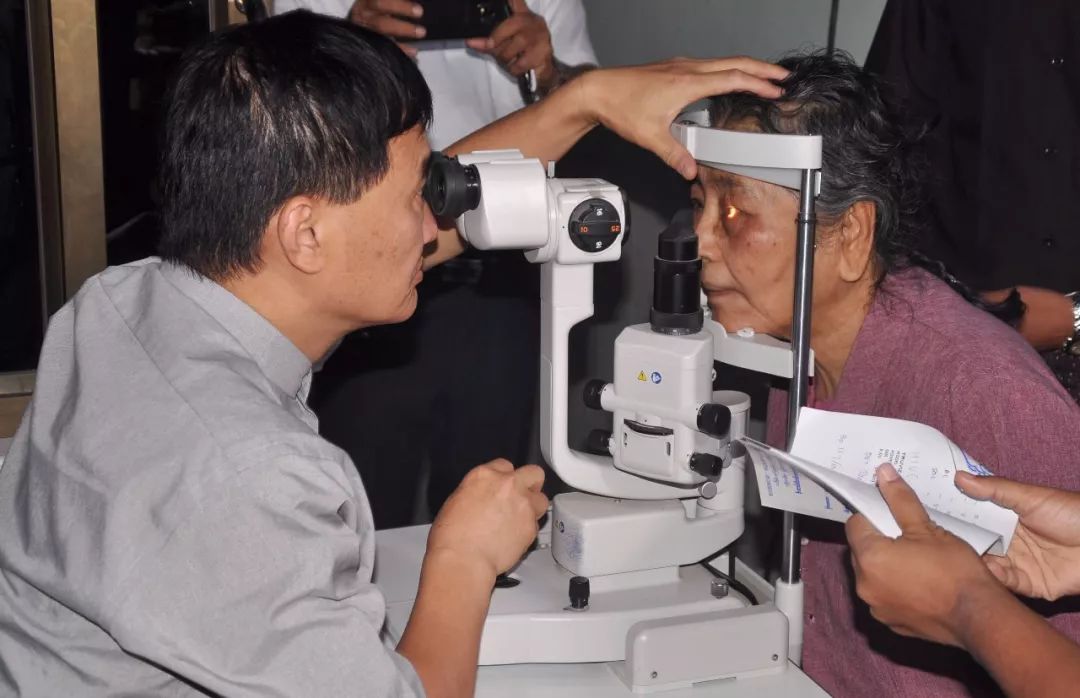 传递光明，爱无国界——福州眼科医院“缅甸光明行”圆满成功百余名白内障患者重获光明