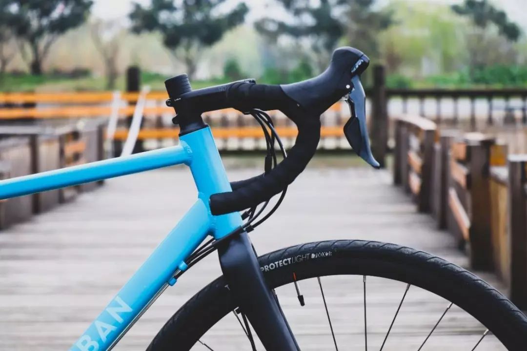 迪卡侬tribanrc公路车,迪卡侬新款公路车rc500