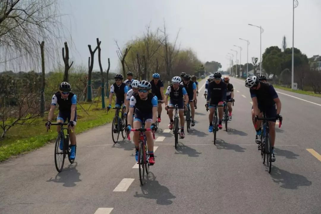 迪卡侬tribanrc公路车,迪卡侬新款公路车rc500