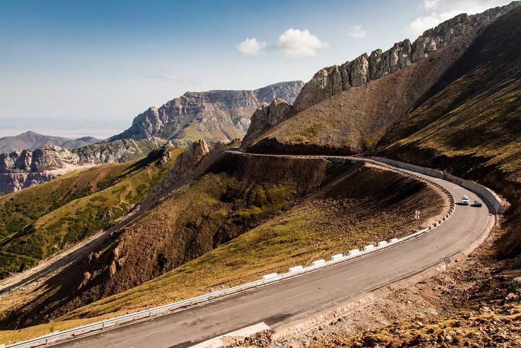 新疆最美的公路沿途美景,新疆最美公路160个弯道