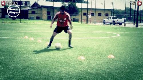 带球技巧足球视频,足球实用技巧100个