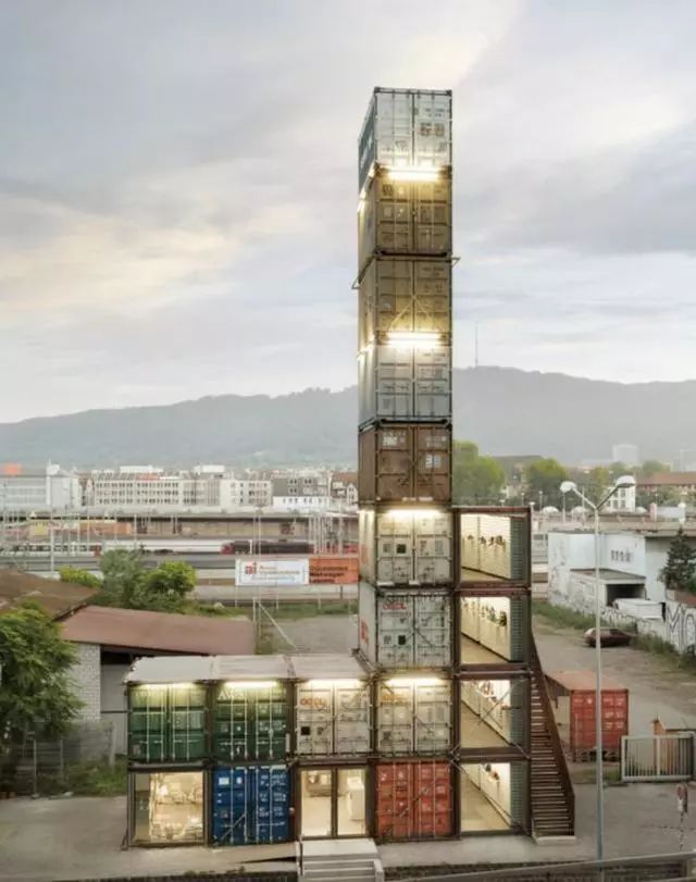 把废品变成生活用品,废料变实用东西