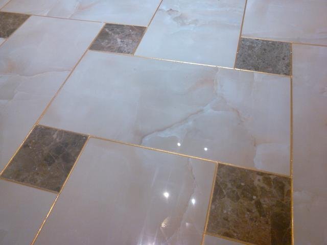 通体砖全抛釉玻化砖哪一种最好,玻化砖和全抛釉和通体砖哪个便宜